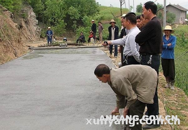 皇冠线上体育