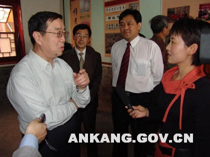 皇冠线上体育