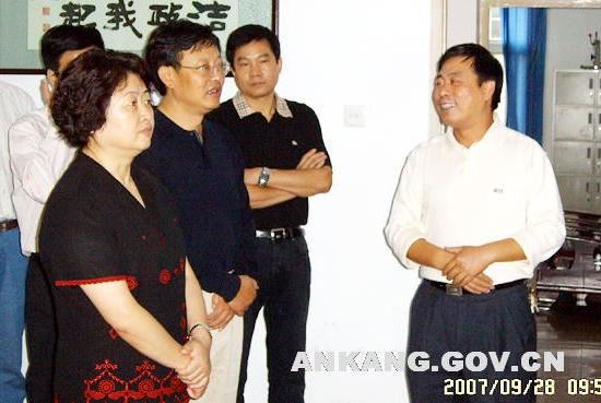 皇冠线上体育