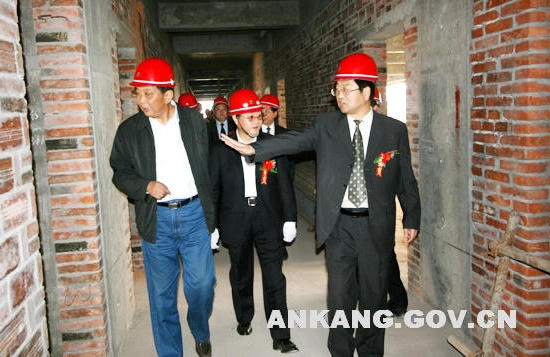 皇冠线上体育