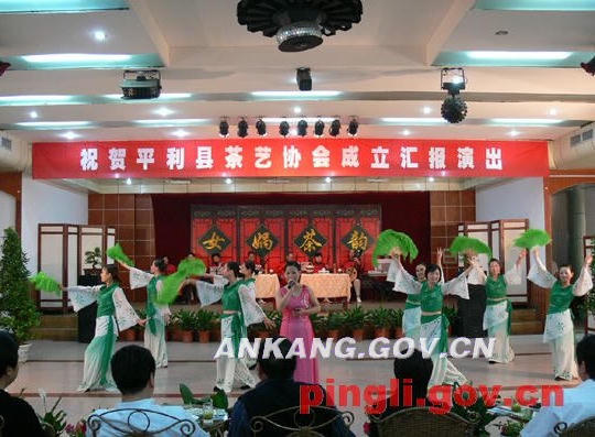 皇冠线上体育