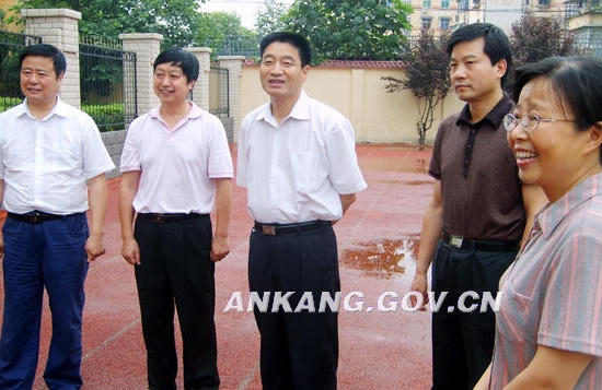 皇冠线上体育